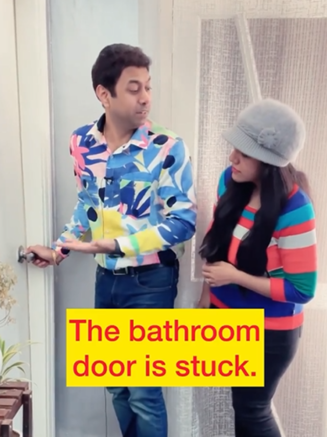 bath-room-ka-daravaaja-atak-gaya-ha